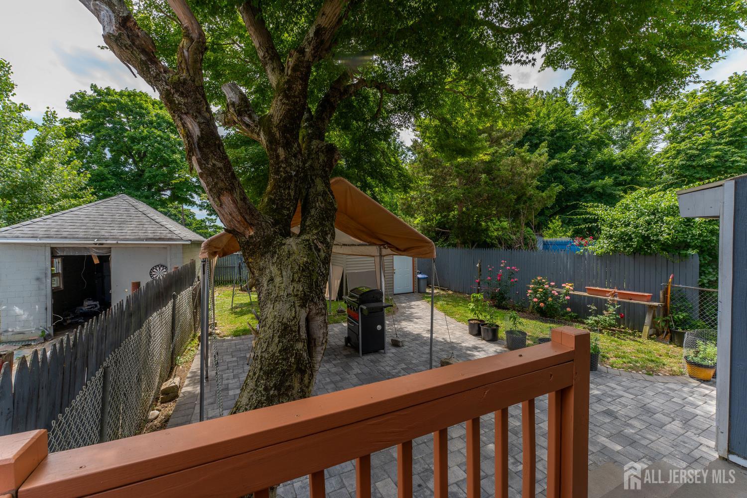 27 Division Street South River NJ 08882