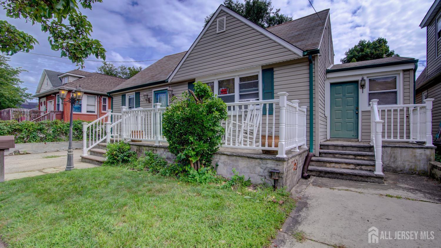 44 Briarwood Avenue Keansburg NJ 07734