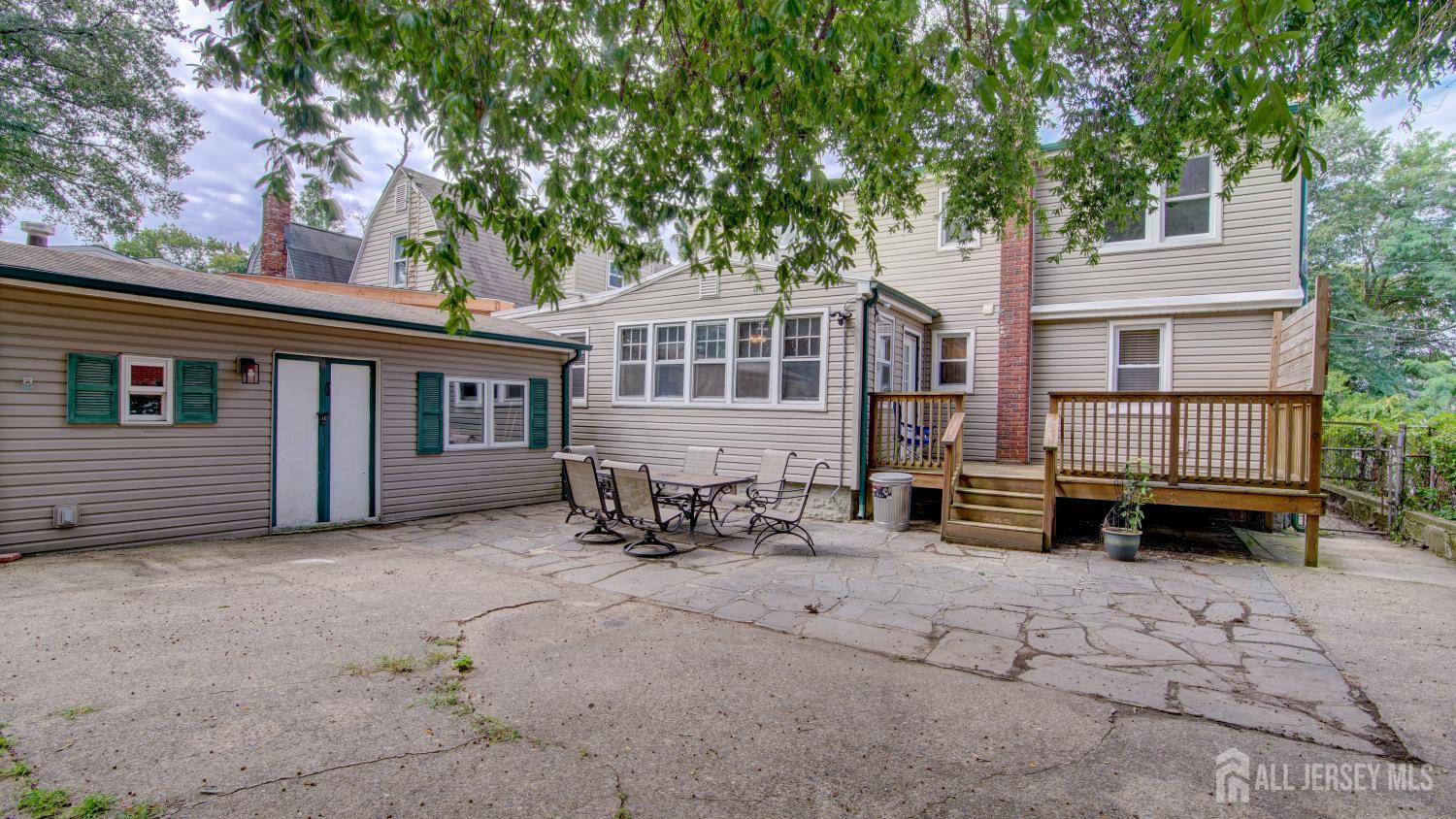 44 Briarwood Avenue Keansburg NJ 07734