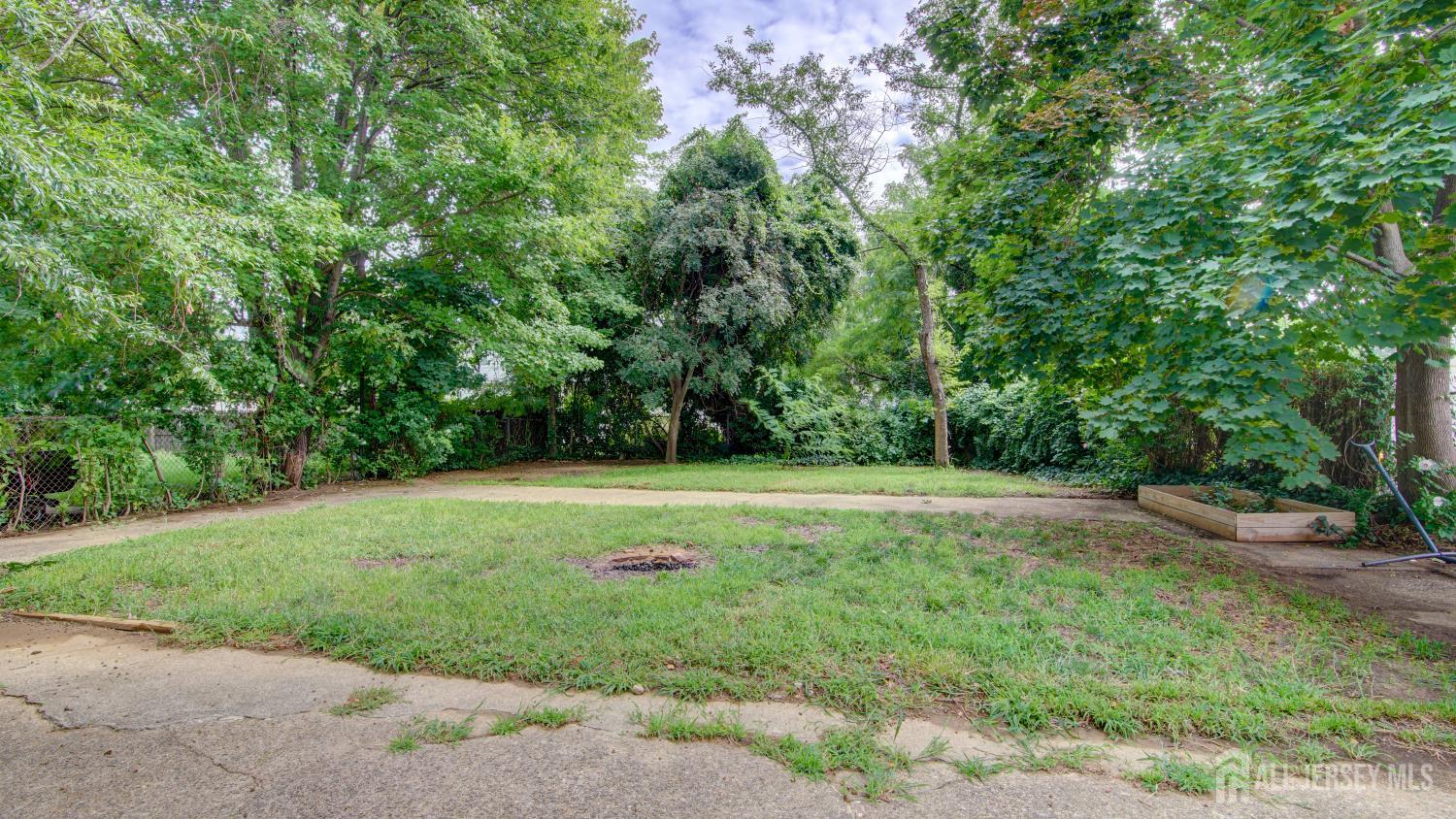 44 Briarwood Avenue Keansburg NJ 07734