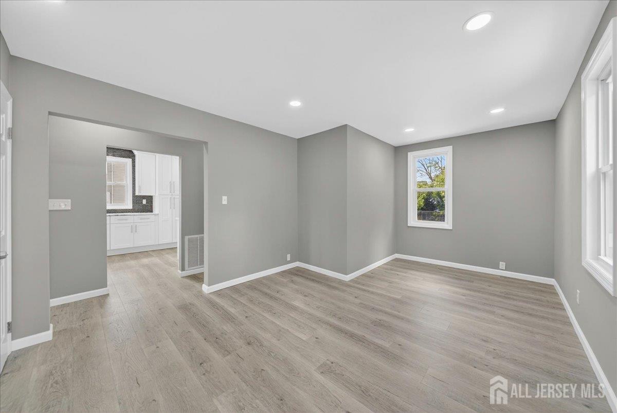 103 Minna Avenue Avenel NJ 07001