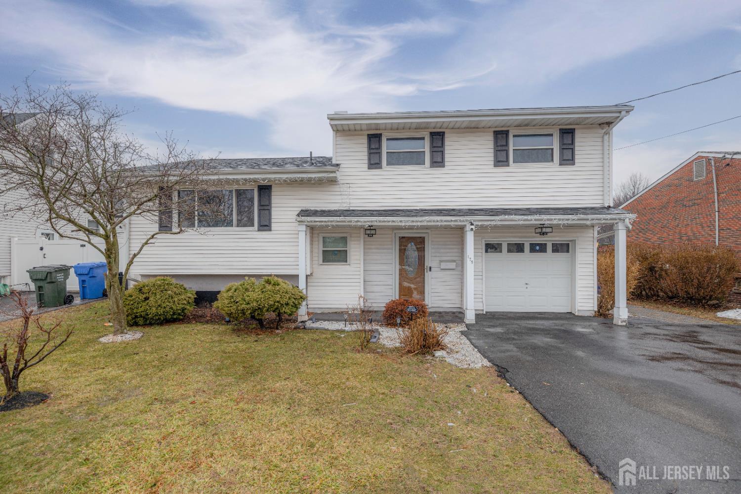 175 E Rosewood Lane Port Reading NJ 07064
