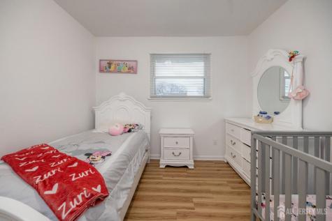 175 E Rosewood Lane Port Reading NJ 07064