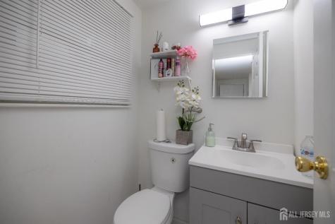 175 E Rosewood Lane Port Reading NJ 07064