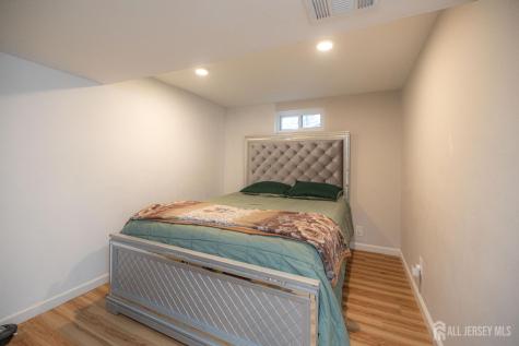175 E Rosewood Lane Port Reading NJ 07064