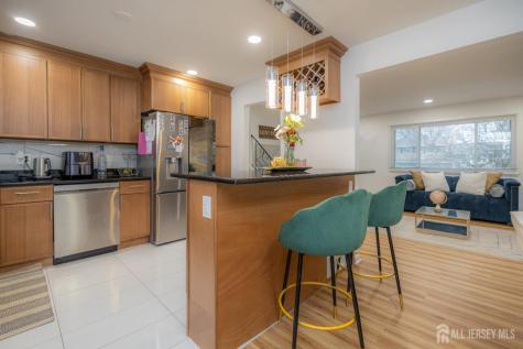 175 E Rosewood Lane Port Reading NJ 07064