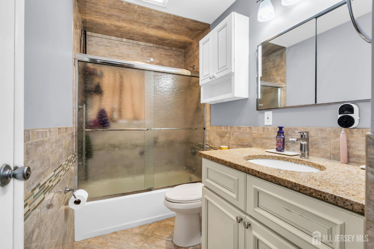 135 8th Street Piscataway NJ 08854