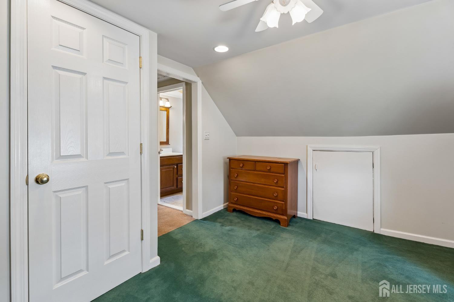 319 Edgeworth Street Middlesex NJ 08846