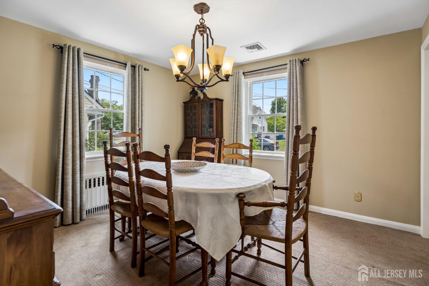 319 Edgeworth Street Middlesex NJ 08846