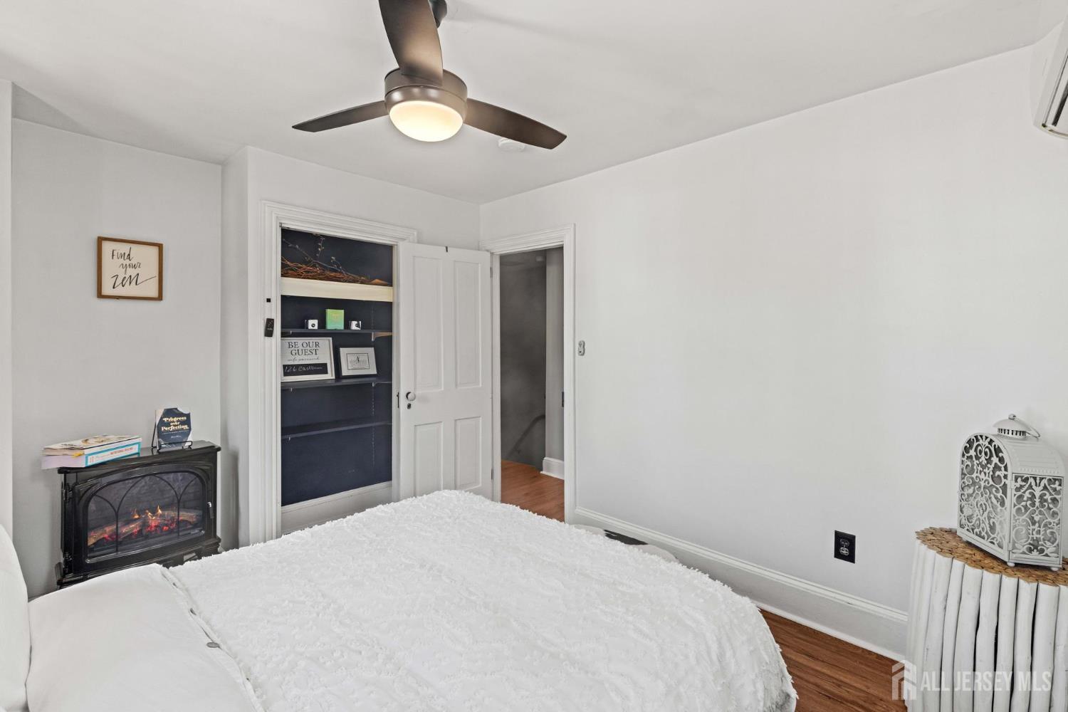 126 E Union Street Burlington City NJ 08016