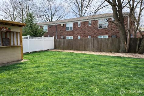 34 Eisenhower Avenue Spotswood NJ 08884