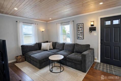34 Eisenhower Avenue Spotswood NJ 08884