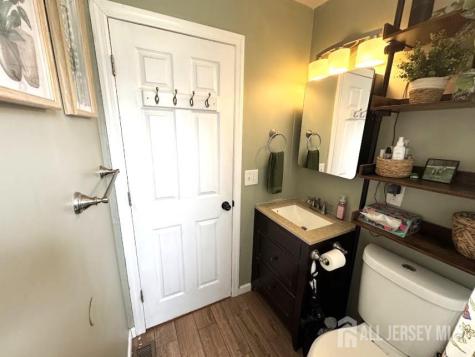 34 Eisenhower Avenue Spotswood NJ 08884