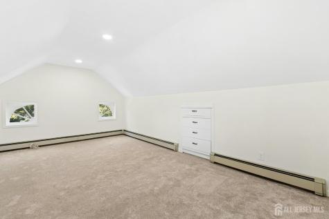 212 Central Avenue Edison NJ 08817