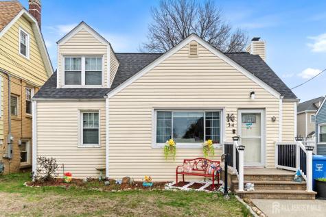34 Ling Street Fords NJ 08863