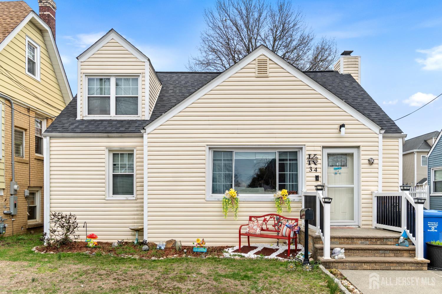 34 Ling Street Fords NJ 08863