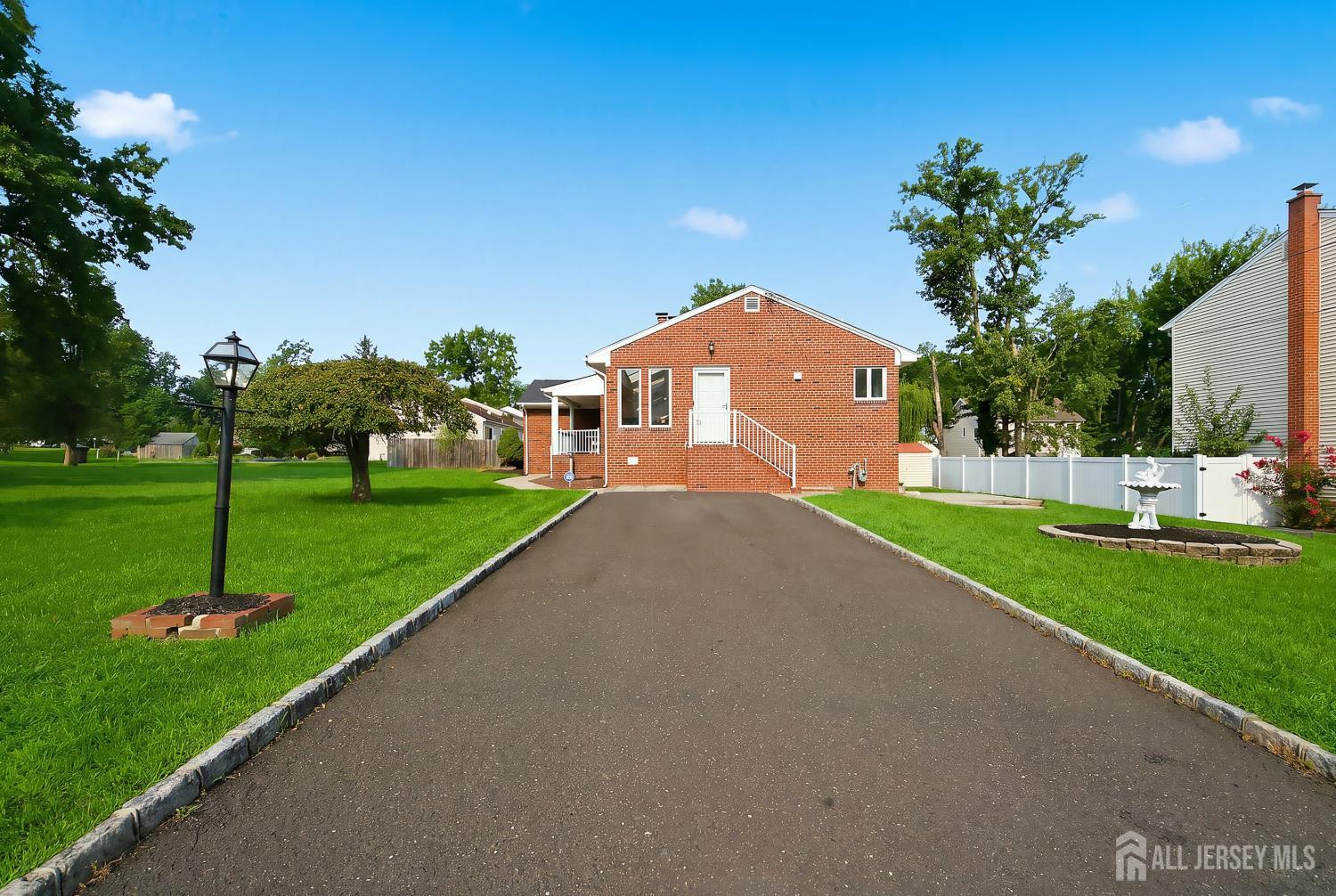 189 Kensington Avenue Colonia NJ 07067
