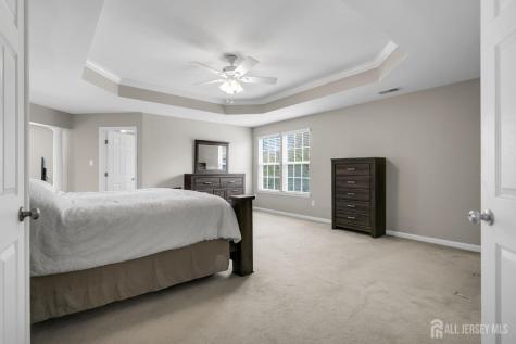 17 Carriage Way Barnegat NJ 08005