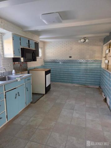414 Main Street Keansburg NJ 07734