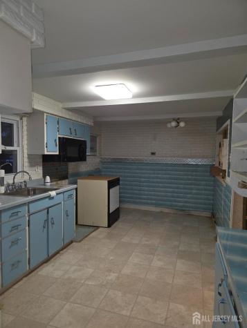 414 Main Street Keansburg NJ 07734