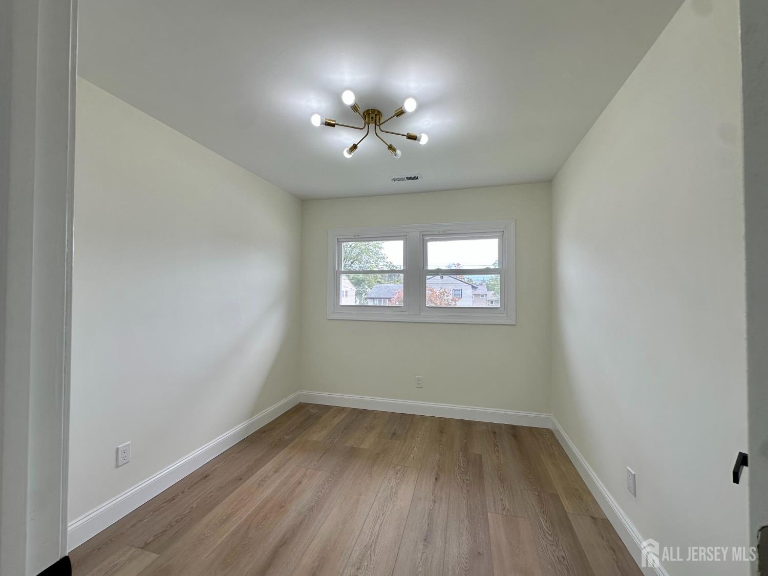 26 Miliken Road Colonia NJ 07067