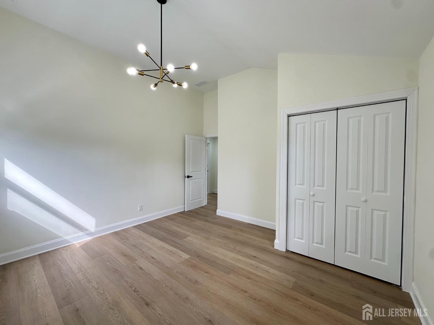 26 Miliken Road Colonia NJ 07067