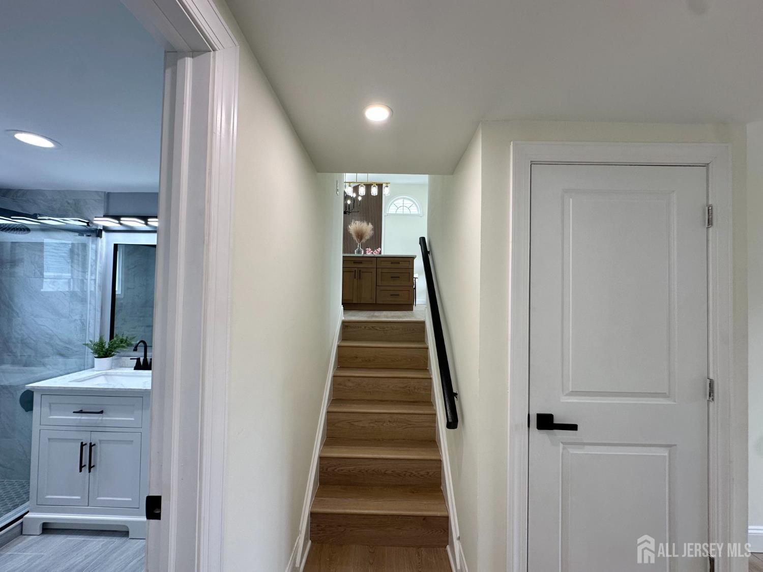 26 Miliken Road Colonia NJ 07067