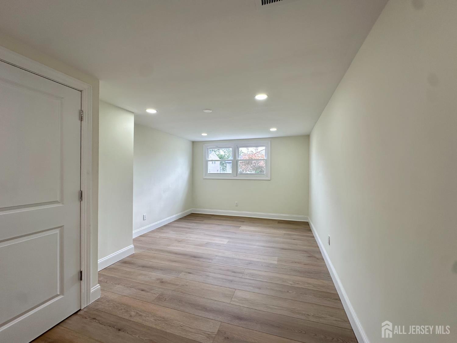 26 Miliken Road Colonia NJ 07067