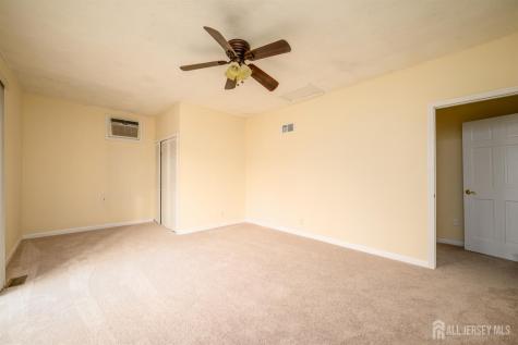65 Orange Street Edison NJ 08817