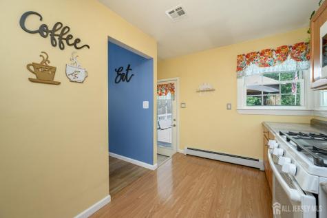 23 Hearthstone Avenue Fords NJ 08863