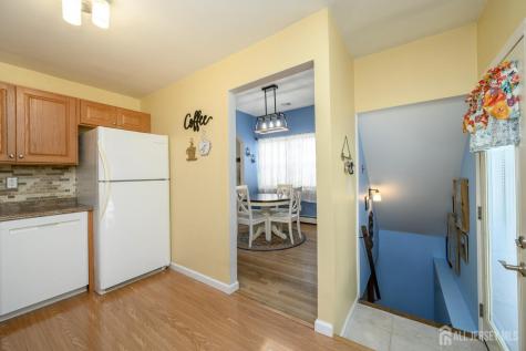 23 Hearthstone Avenue Fords NJ 08863