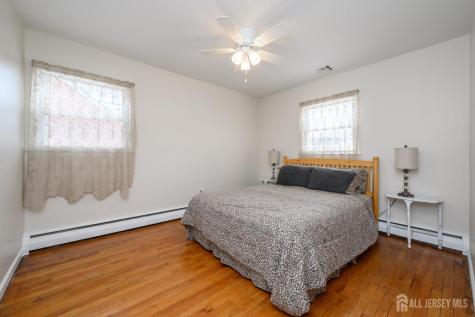 23 Hearthstone Avenue Fords NJ 08863