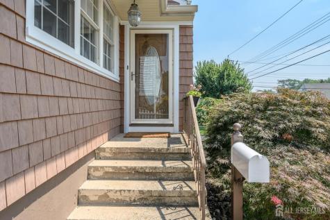 23 Hearthstone Avenue Fords NJ 08863