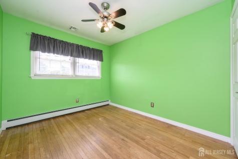 23 Hearthstone Avenue Fords NJ 08863