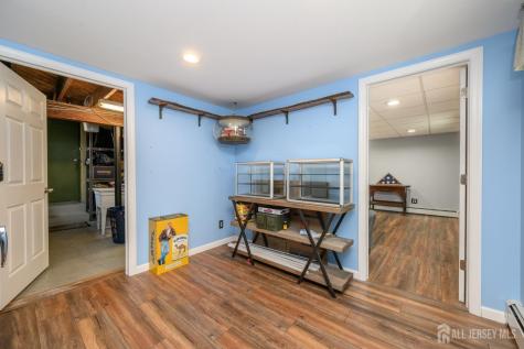 23 Hearthstone Avenue Fords NJ 08863