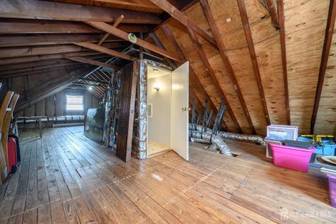 23 Hearthstone Avenue Fords NJ 08863