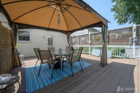 23 Hearthstone Avenue Fords NJ 08863