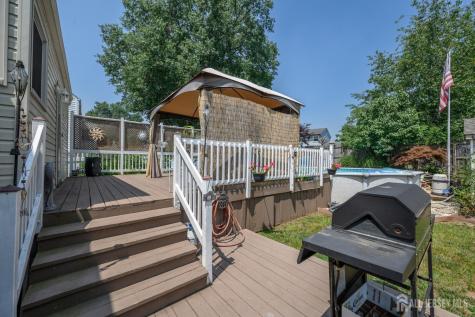 23 Hearthstone Avenue Fords NJ 08863