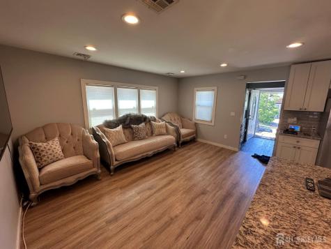 92 Woodland Drive Aberdeen NJ 07735