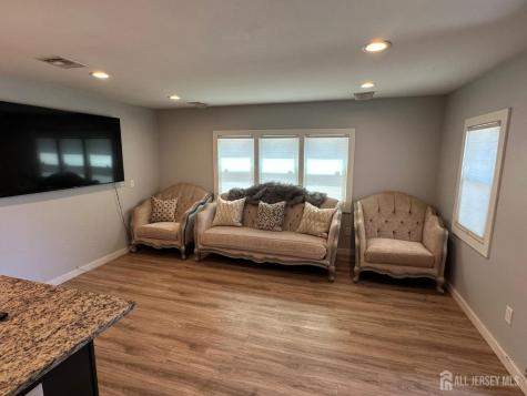 92 Woodland Drive Aberdeen NJ 07735