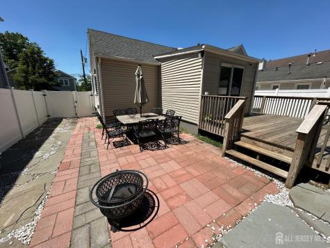 92 Woodland Drive Aberdeen NJ 07735