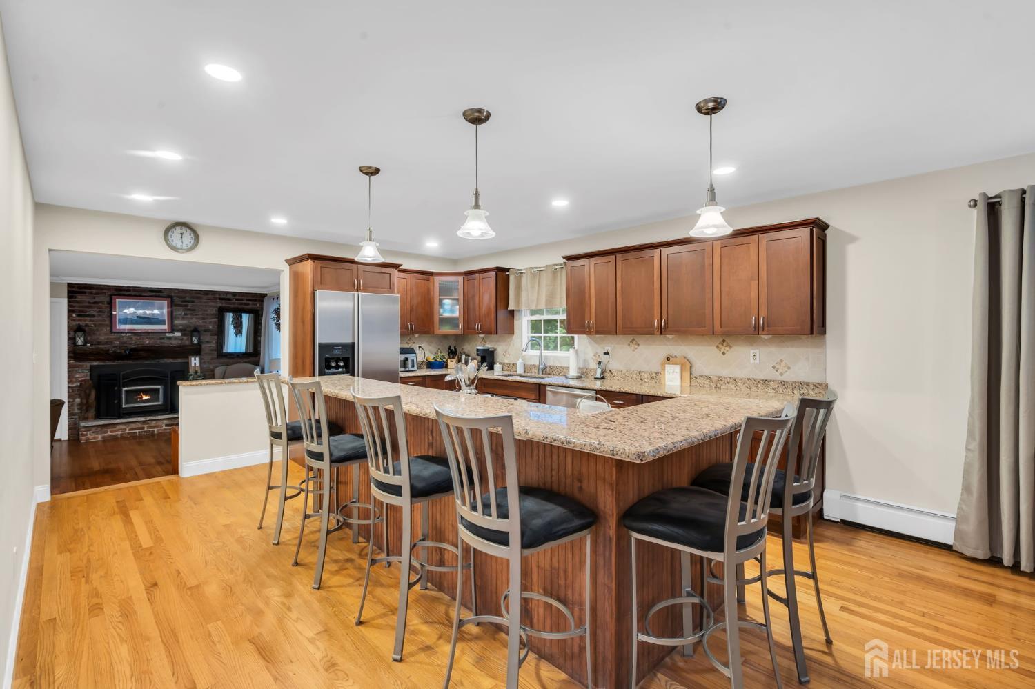 266 Orchard Avenue Middletown NJ 07718