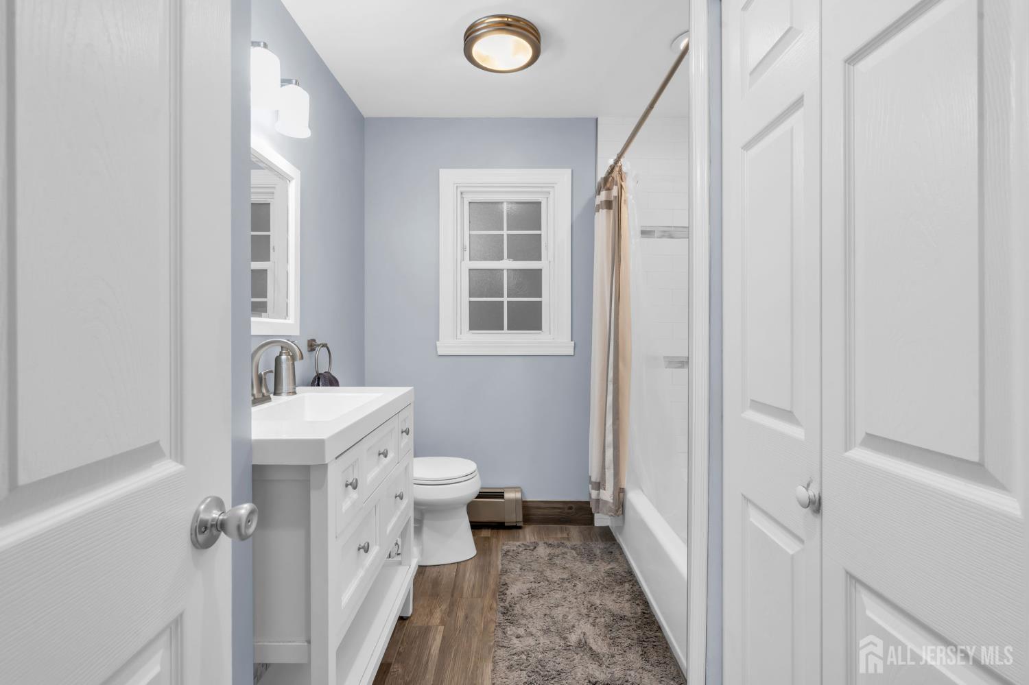 266 Orchard Avenue Middletown NJ 07718