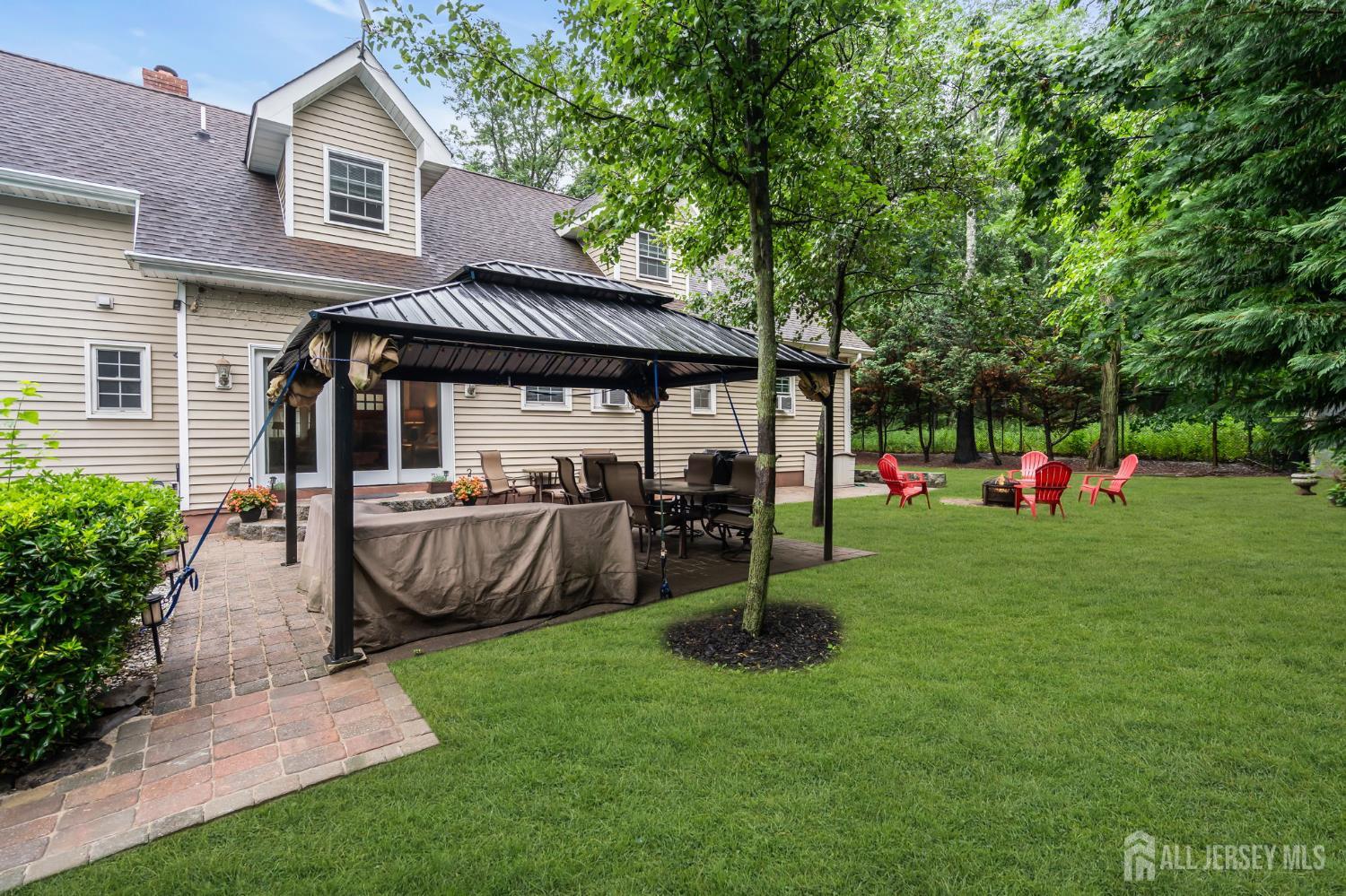 266 Orchard Avenue Middletown NJ 07718