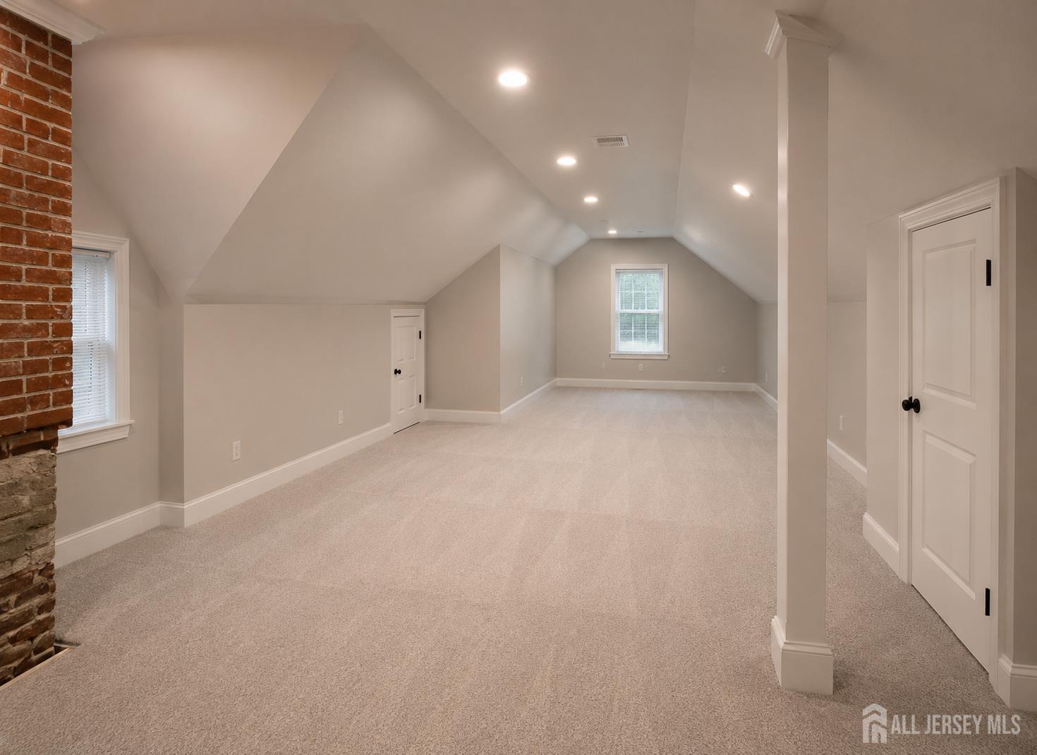 266 Orchard Avenue Middletown NJ 07718
