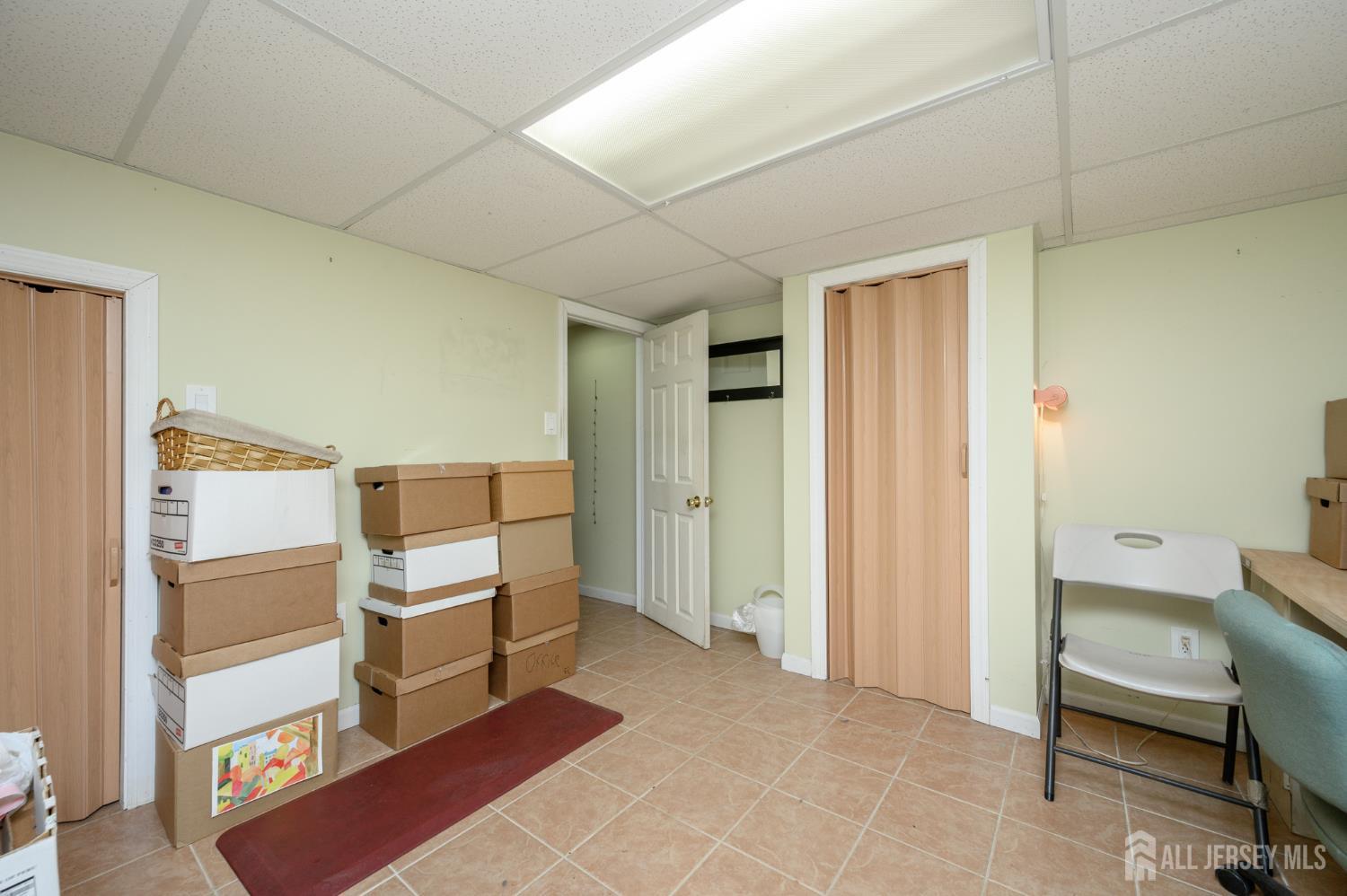 7 Libby Lane Iselin NJ 08830