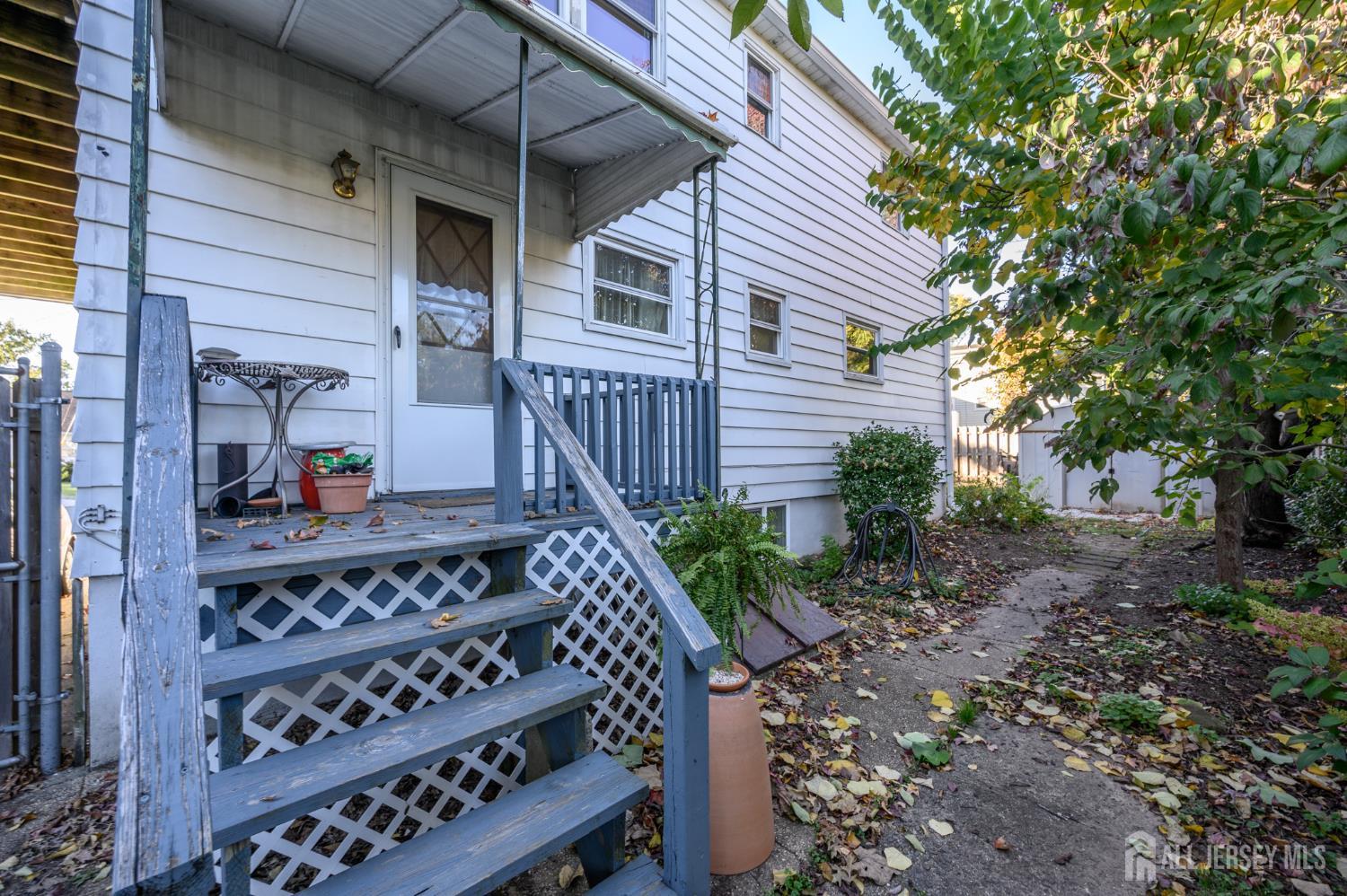 7 Libby Lane Iselin NJ 08830