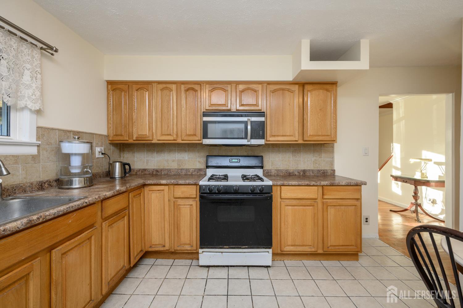 7 Libby Lane Iselin NJ 08830