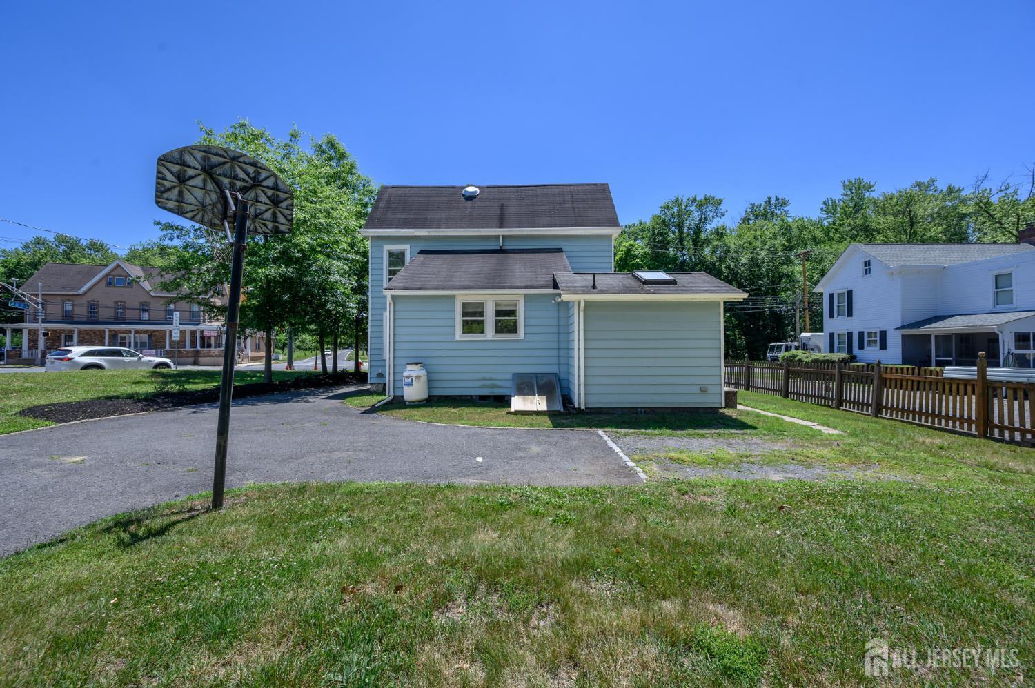 1714 Old Trenton Road West Windsor NJ 08550