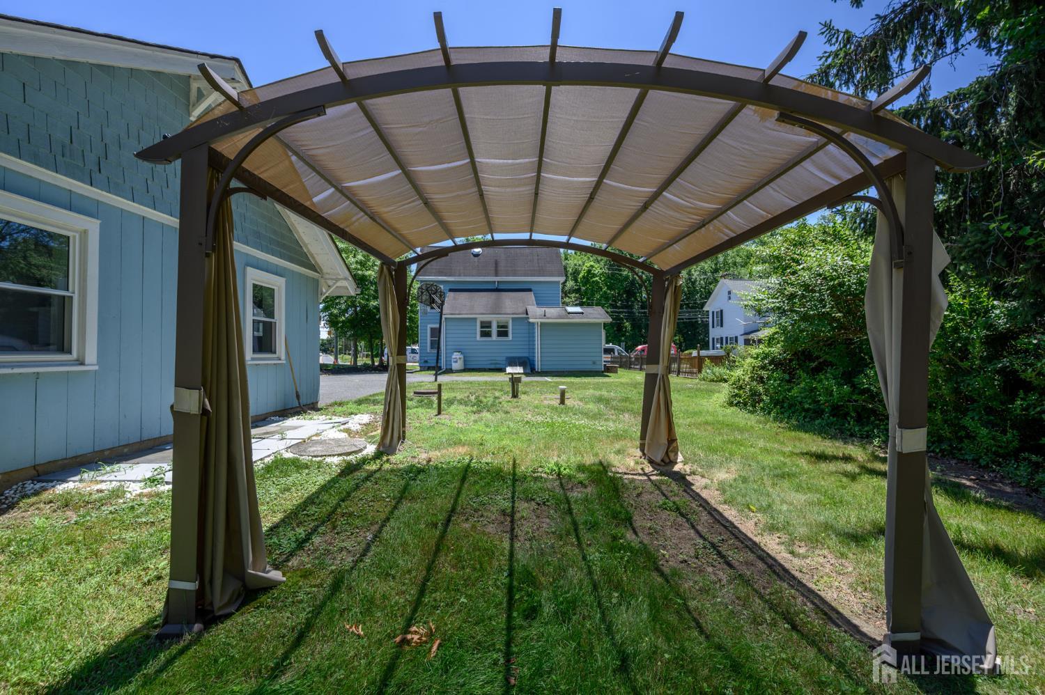 1714 Old Trenton Road West Windsor NJ 08550